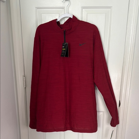 NET Nike Burgandy Dri-Fit  Performance Long Sleeve Performance Shirt - Picture 1 of 12